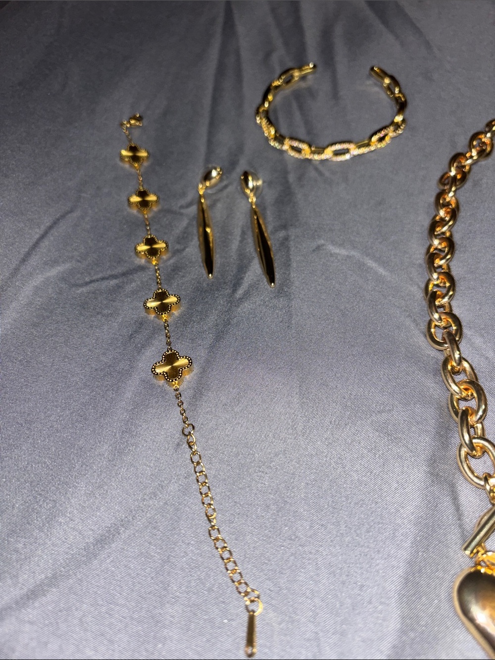 Jewerly - Picture 4 of 4